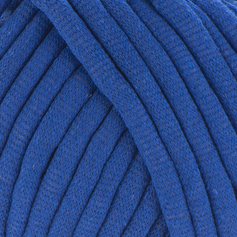 772